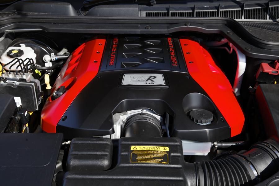  Vauxhall VXR8 Maloo 2012 года  (фото 8 из 75)